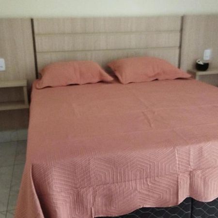 Caldas Novas - Go - Apartamento Parque Das Aguas Quentes Bloco 1 - Em Frente Clube Prive المظهر الخارجي الصورة