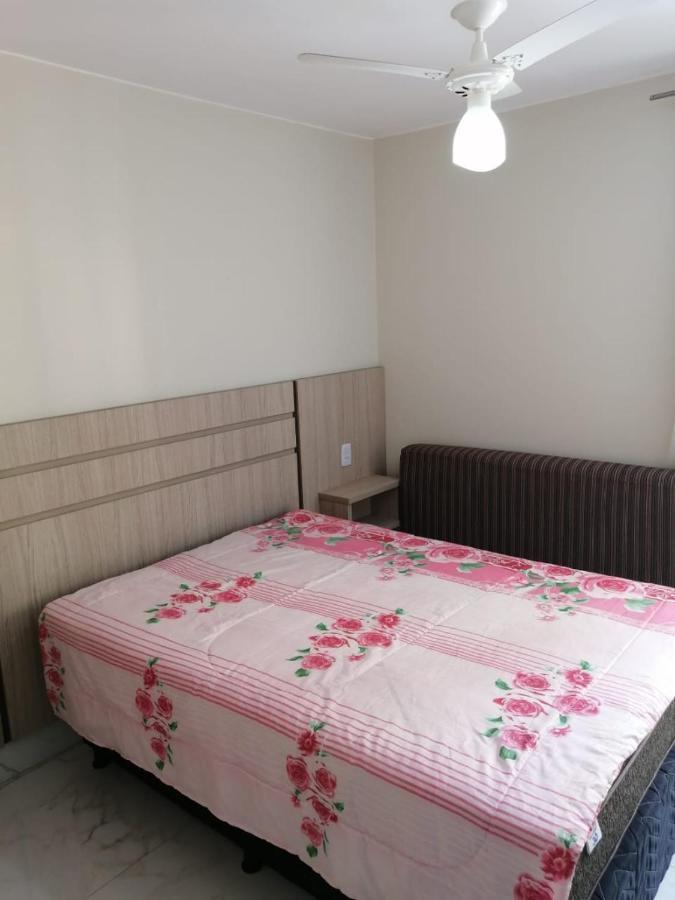 Caldas Novas - Go - Apartamento Parque Das Aguas Quentes Bloco 1 - Em Frente Clube Prive المظهر الخارجي الصورة