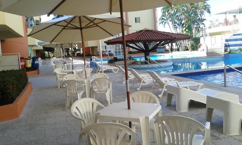 Caldas Novas - Go - Apartamento Parque Das Aguas Quentes Bloco 1 - Em Frente Clube Prive المظهر الخارجي الصورة
