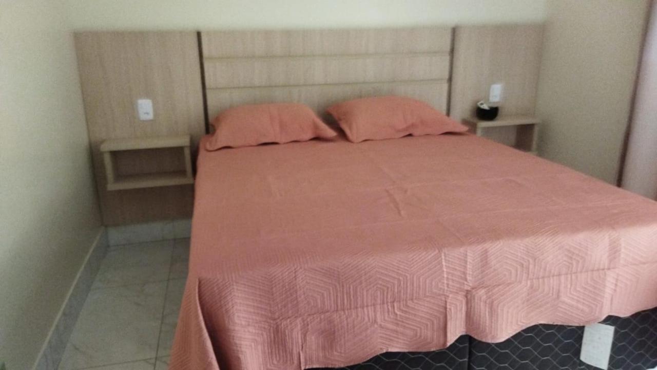 Caldas Novas - Go - Apartamento Parque Das Aguas Quentes Bloco 1 - Em Frente Clube Prive المظهر الخارجي الصورة